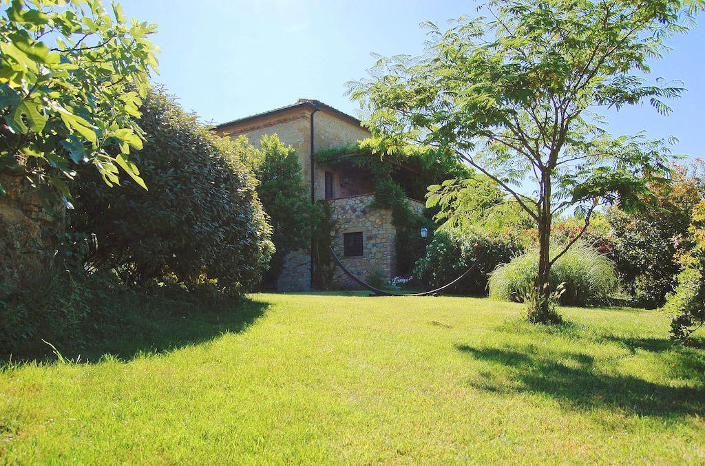 Le Valli Aparthotel Pomarance Exterior foto