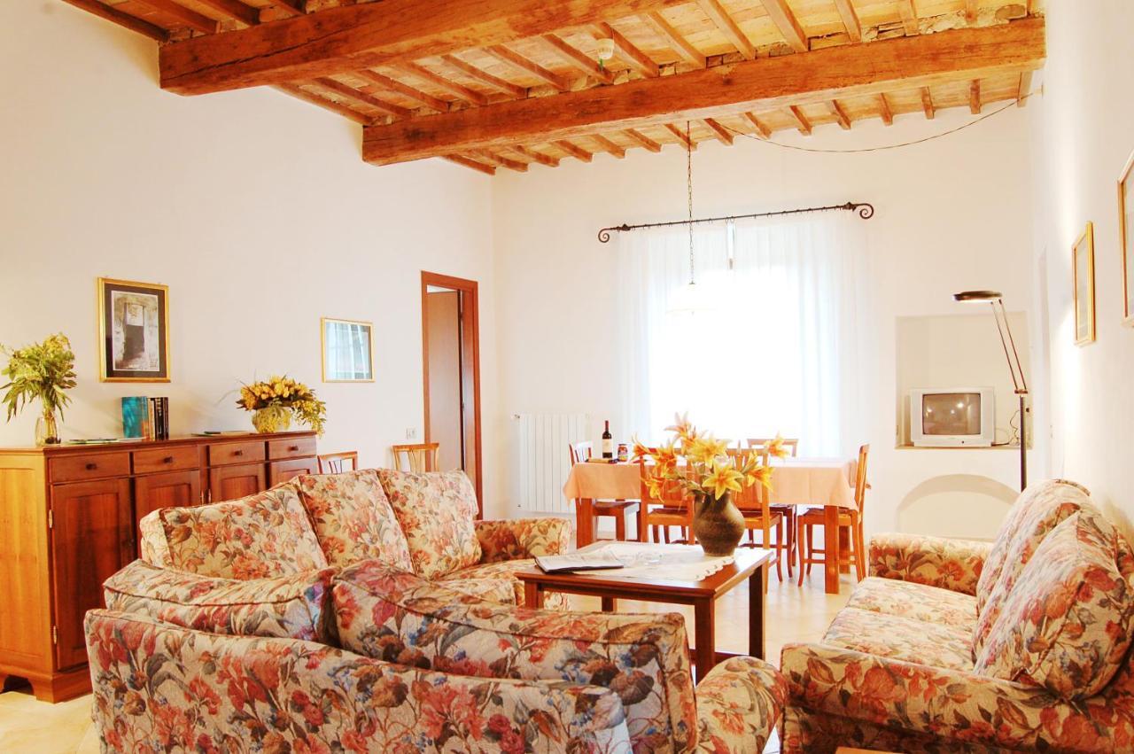 Le Valli Aparthotel Pomarance Quarto foto